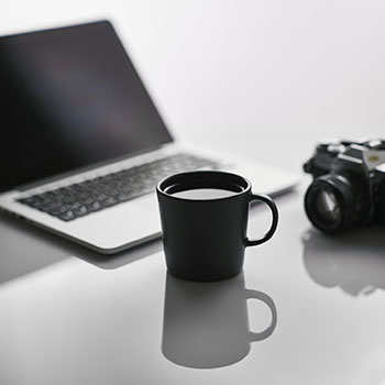 亚洲顶尖球队争夺胜利的殊死较量